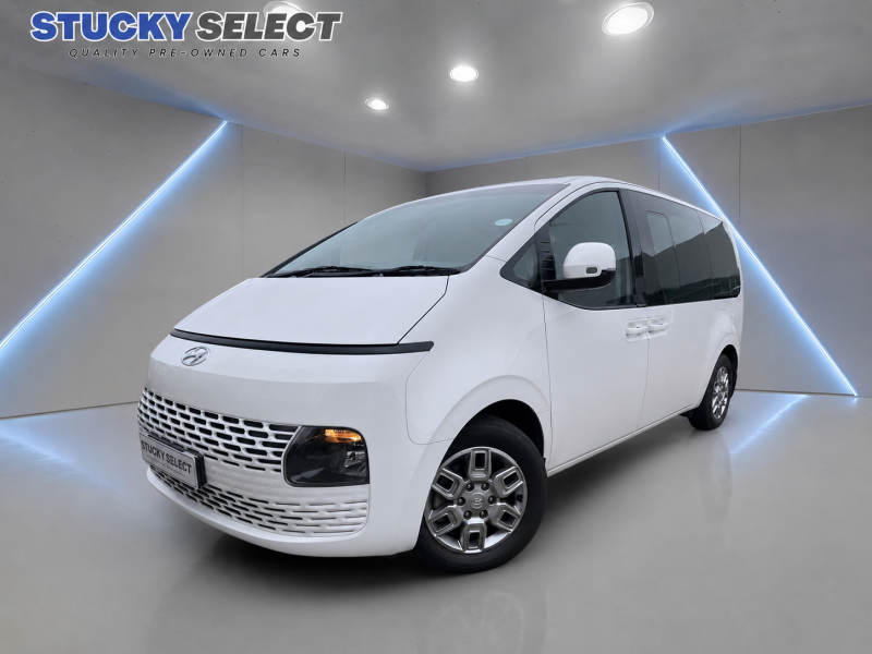 Hyundai Staria 2.2D Executive A/T