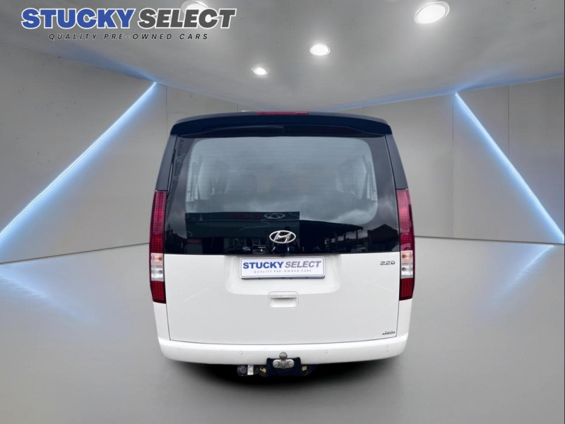 Hyundai Staria 2.2D Executive A/T