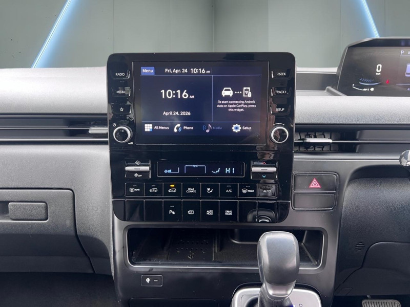 Hyundai Staria 2.2D Executive A/T