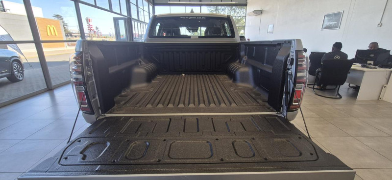 GWM P300 D-CAB 2.4 TD LS 4×2 A/T