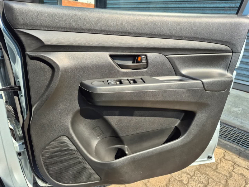 Suzuki Ertiga GA MT