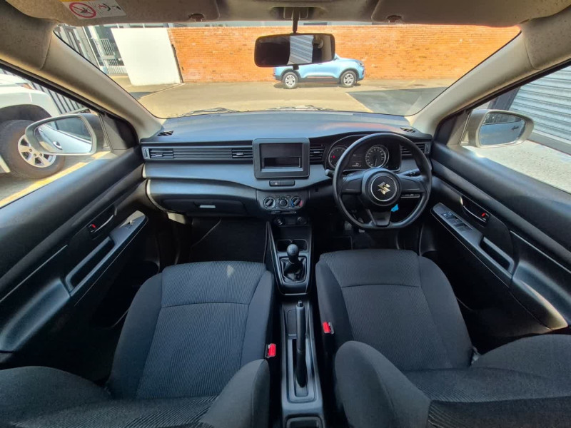 Suzuki Ertiga GA MT