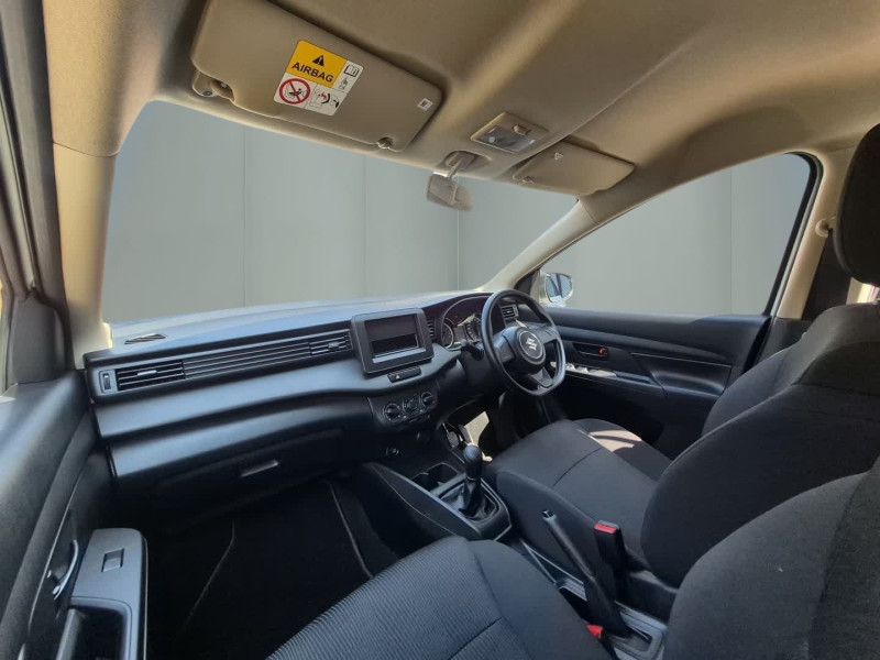 Suzuki  Ertiga GA MT