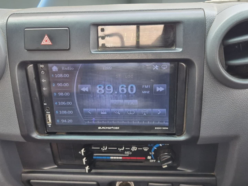 Toyota LAND CRUISER  79 4.2D P/U S/C