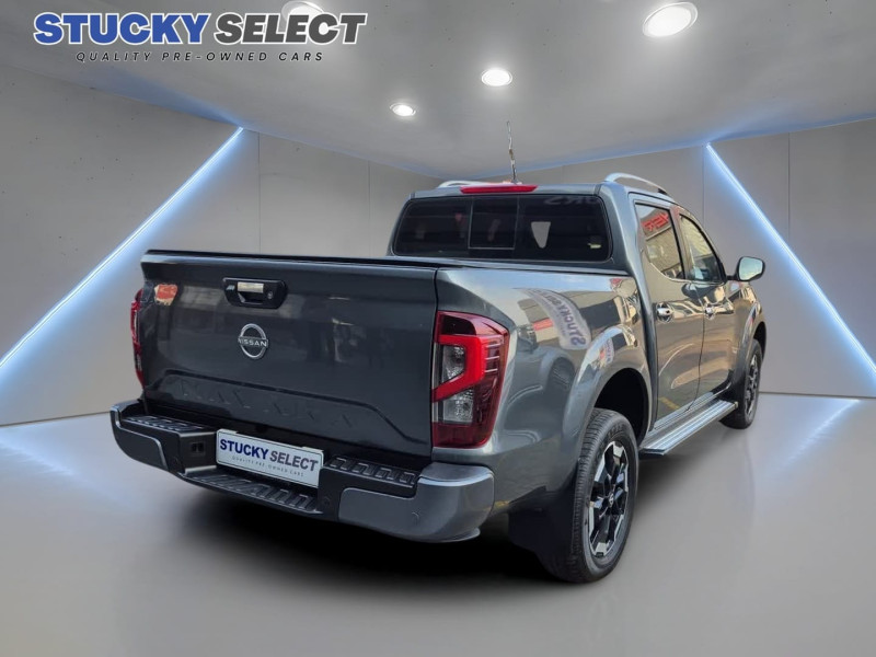 Nissan NAVARA  2.5DDTI LE A/T D/C P/U