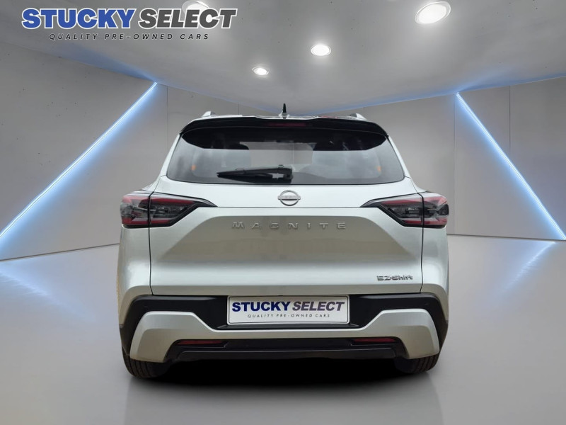Nissan Magnite 1.0 Acenta Plus AMT