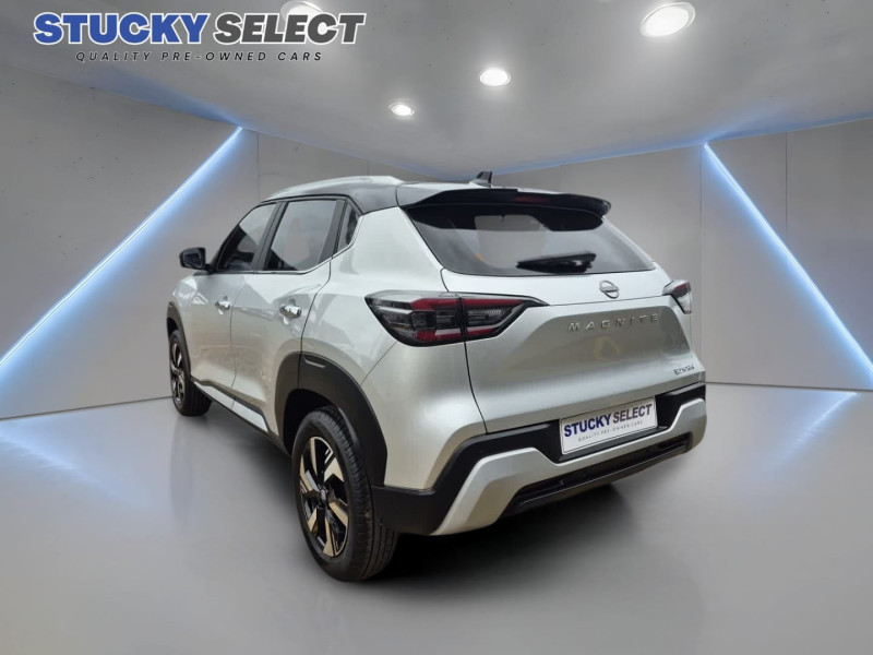 Nissan Magnite 1.0 Acenta Plus AMT